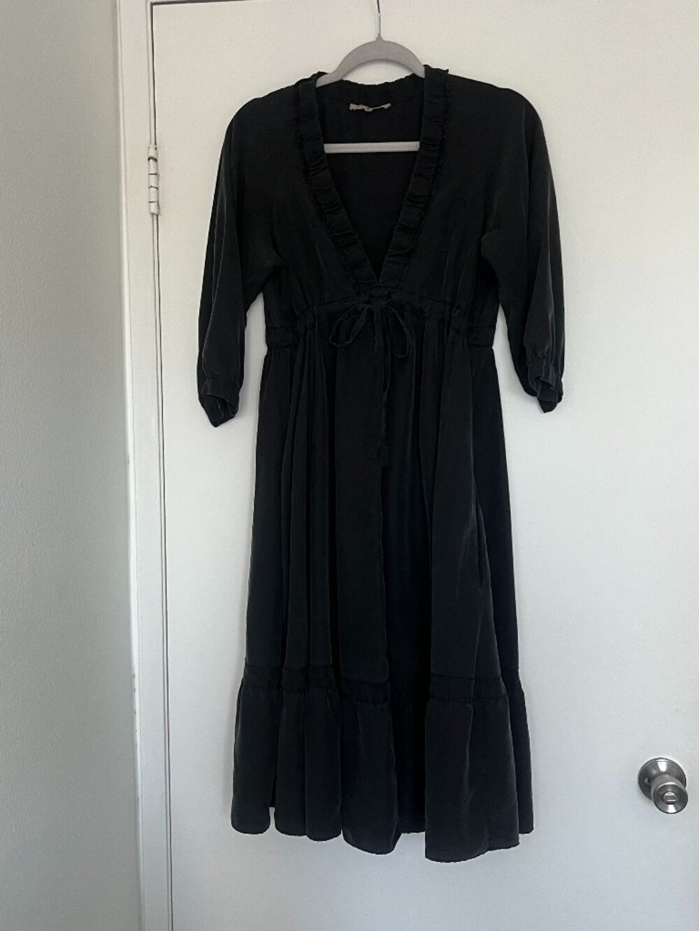 Jigsaw 100% Silk Charcoal Dark Grey Empire Waist Midi Dress Pockets UK 12 US 8